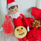 Elf on the Shelf Makes a Snowman Moon Pie
