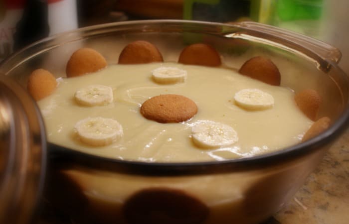I love this old fashioned banana pudding recipe. If I made this old fashioned banana pudding from scratch every day, it wouldn't be often enough...everyone wants a double serving. #oldfashionedbananapudding #oldfashionedbananapuddingrecipe #oldfashionbananapudding #recipeforoldfashionedbananapudding #oldfashionedbananapuddingfromscratch