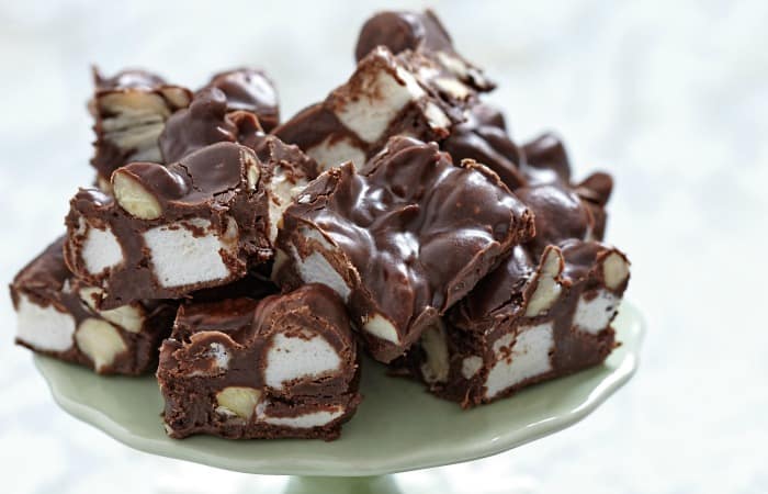 how to make rocky road fudge without dairy feature