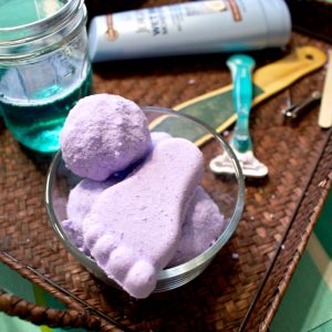 DIY Moisturizing Fizzy Foot Bomb for a Quick At-Home Pedicure - Nerdy Mamma