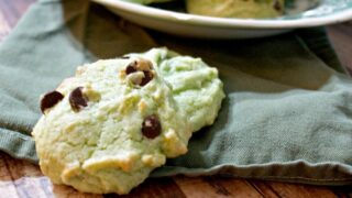 easy gluten-free mint chocolate chip cookies feature
