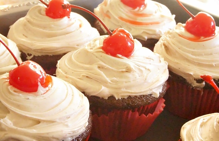 how to make spicy cupcakes feature