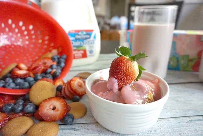 easy recipe for strawberry trifle random