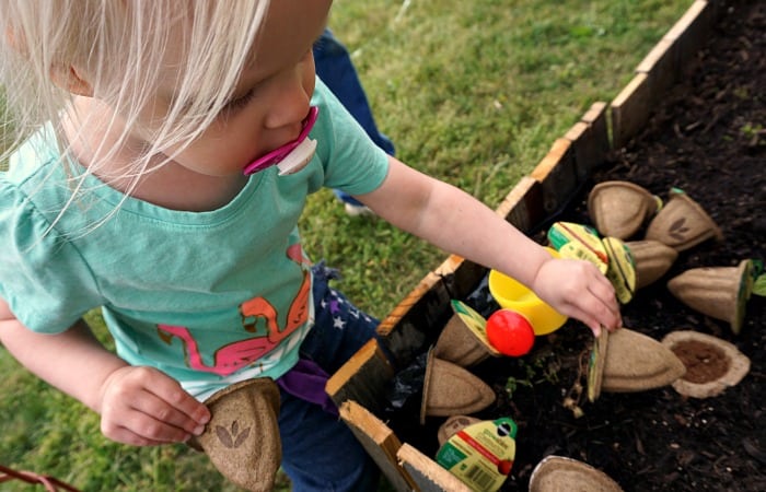 how to teach your toddler to like gardening feature