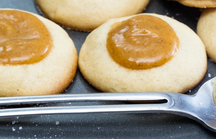 easy caramel cookies without dairy or eggs fea