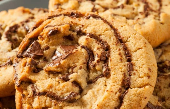 easy swirled chocolate and peanut butter cookies sq