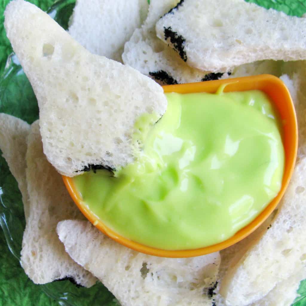 This is HILARIOUS. I have to make this Zombie Snot Dip for our Halloween Party--such an easy recipe. I love it.