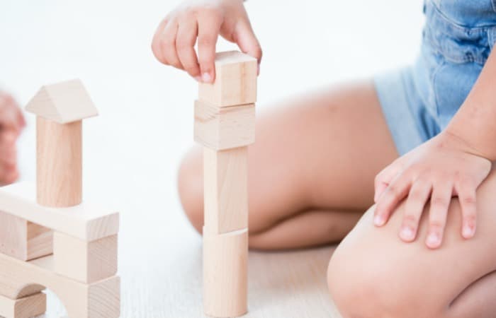 Indoor games for toddlers when it is cold outside