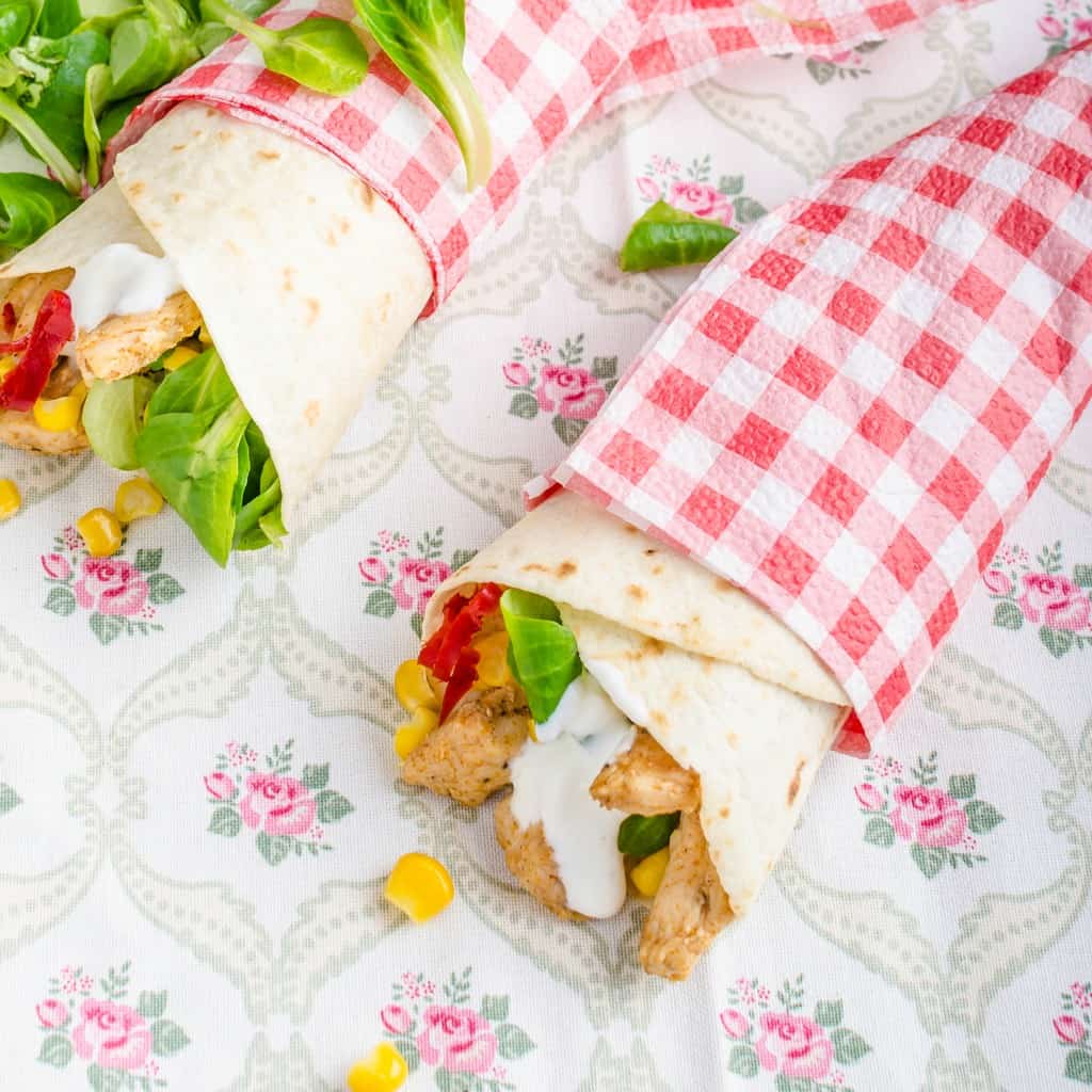 I love how simple and yet flavor-packed these Chicken Ranch Tacos are.