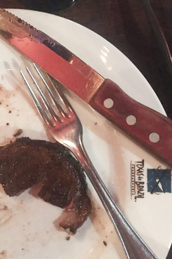 #ad Date nights are hard. I get it. But sometimes, there's something way worth all the effort to go out. And this time, it's Texas de Brazil. Best date night EVER. #nerdymammablog #restaurantreview #TexasdeBrazil #TexasdeBrazilAdd