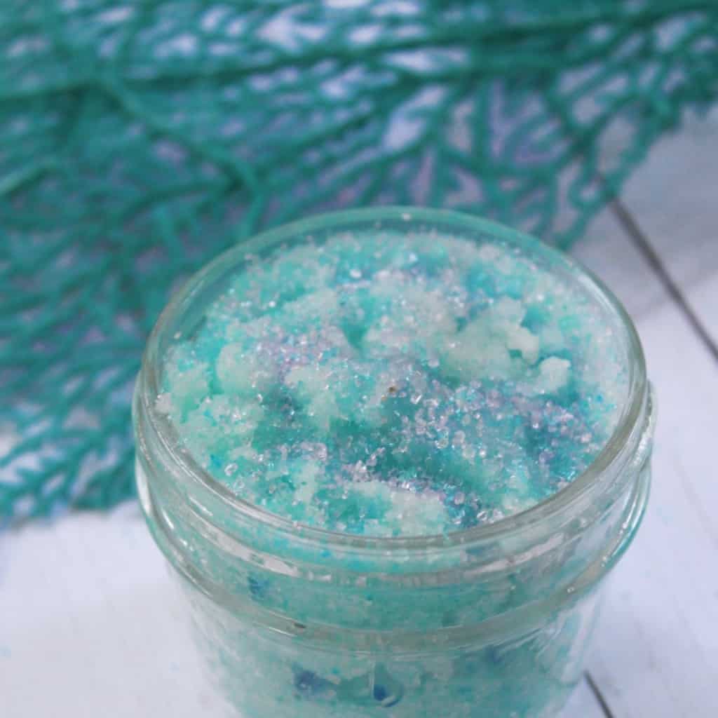Look, sometimes I need a little un-windy-mommy-timey, but need a quick-fix rather. This Mermaid Sugar Scrub is EXACTLY that. A quick-fix solution to my need for a little self-care and relaxation. Even if I only have a moment to use it in the 10 minute bath I can squeeze in. #nerdymammablog #mermaid #mermaidsugarscrub #sugarscrub