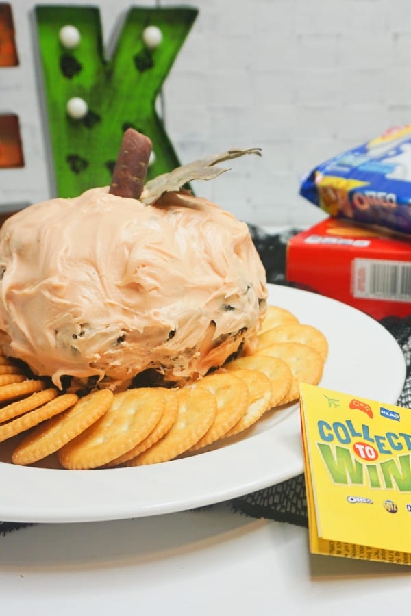 #ad Snacks, meet your new fall best friend, the OREO Cheesecake Ball Pumpkin. It's the only dessert dip you'll need for Halloween and Thanksgiving. Because it's awesome. #CollectToWin #IC #nerdymammablog #OREO