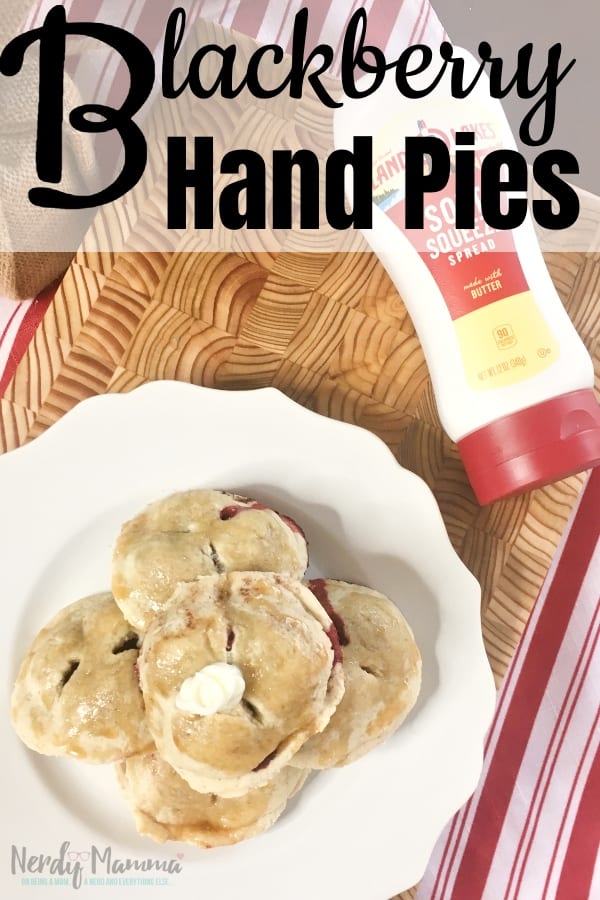 #ad I had an amazing idea. And it's this: Blackberry Hand Pies. Buttery pie crust made with @LandOLakesKtchn Soft Squeeze in a tiny hand pie that you can serve in a little stack instead of traditional holiday pies? I'm in. #nerdymammablog #EasySqueezy 