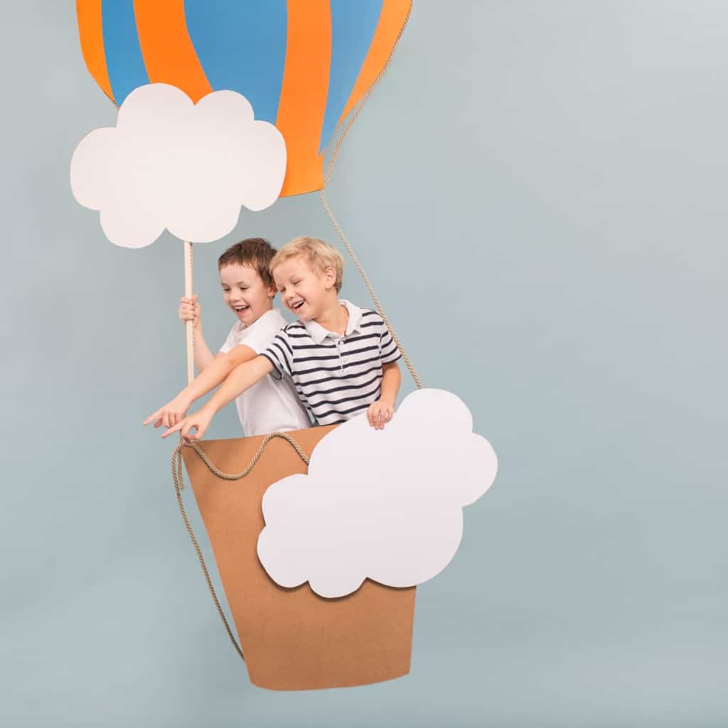 There are some ways you, as as parent, can help your child’s imagination grow. These are some easy tips to help you learn How to Encourage Your Children's Imagination. #nerdymammablog #parenting #imaginativeplay 