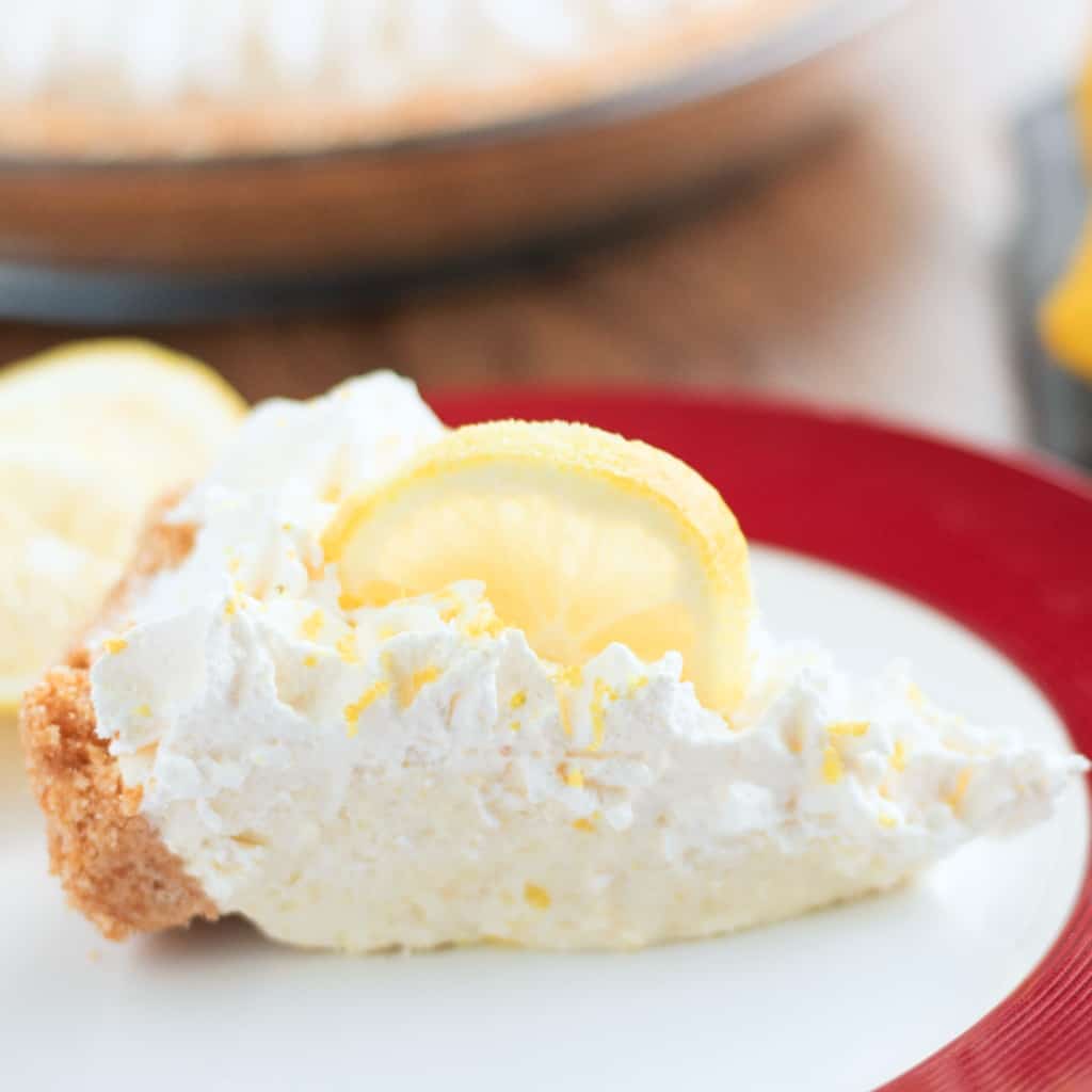 If there was ever a dream-pie in existence, it would be one that was easy and fun--and last-minute fast. This Simple No-Bake Lemonade Pie is as close to dreams as one can get! #nerdymammablog #lemonpie #nobakepie #pierecipe #pie #freezerpie 