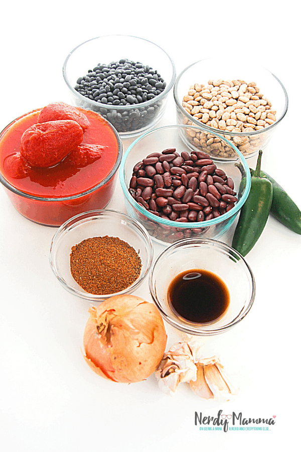 Ingredients for vegan chili recipe
