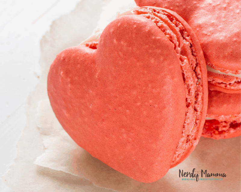 Easy Valentine's Heart Macarons 