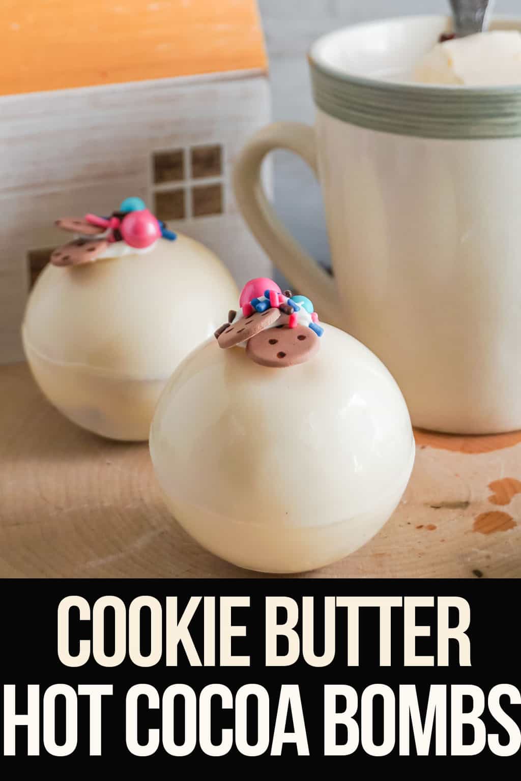 Cookie Butter flavored Hot Cocoa Bombs