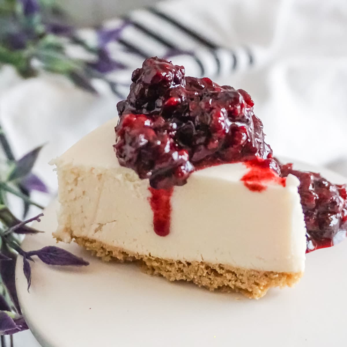 blackberry cheesecake topping